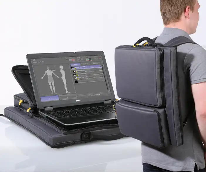 Leonardo DR nano - lightweight X-ray backpack for emergency use