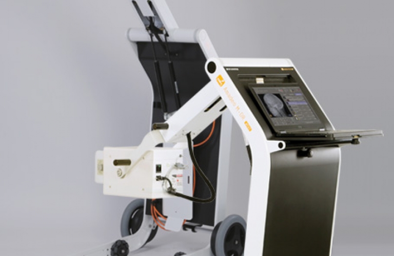 Amadeo M DR Mini - the flexible, digital and portable X ray machine by OR Technology