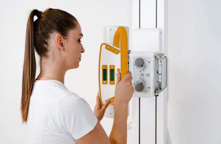 Controlling the generator