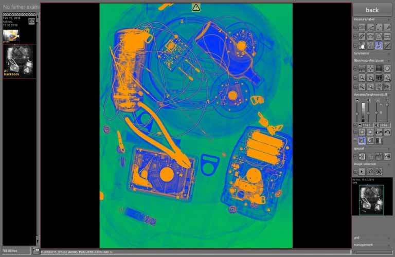 Software de visualización y evaluación integrado con numerosos filtros (filtro de nitidez, filtro de frecuencia, LUT de pseudo o falso color, etc.).