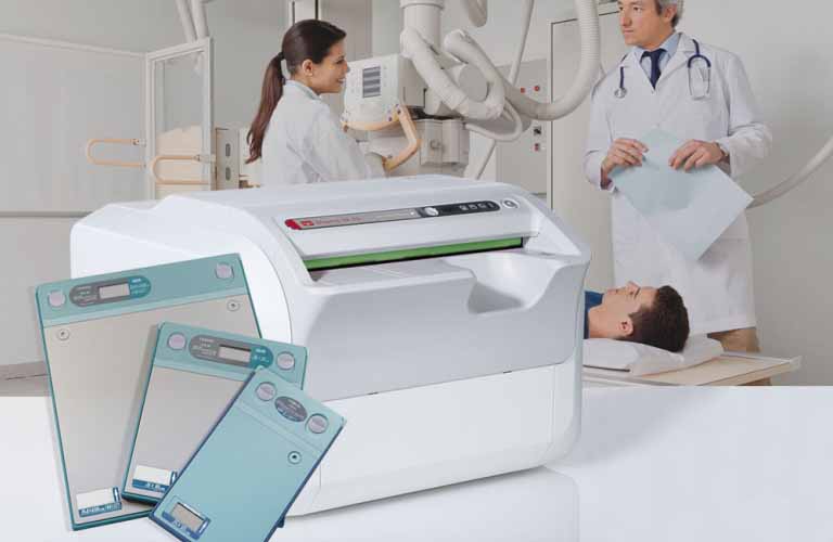 CR imaging plate system for standard X-ray examinations