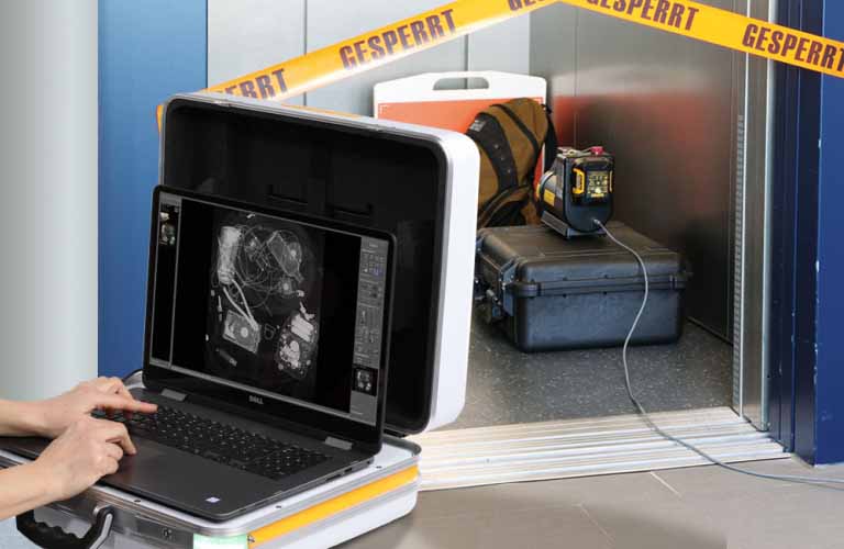 One of world‘s lightest portable X-ray systems for mobile examinations for materials testing or quality inspection 