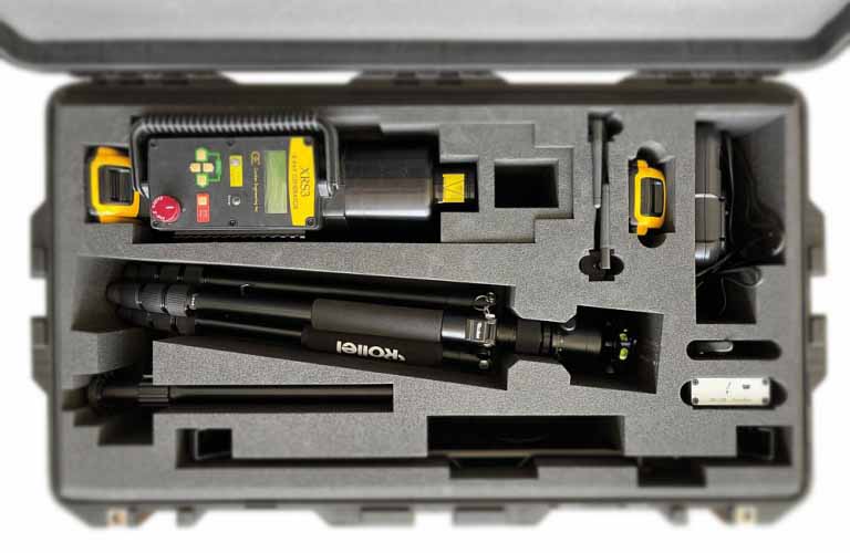 Accessory case with 2 small tripods (height up to 150 cm) incl. space for a generator